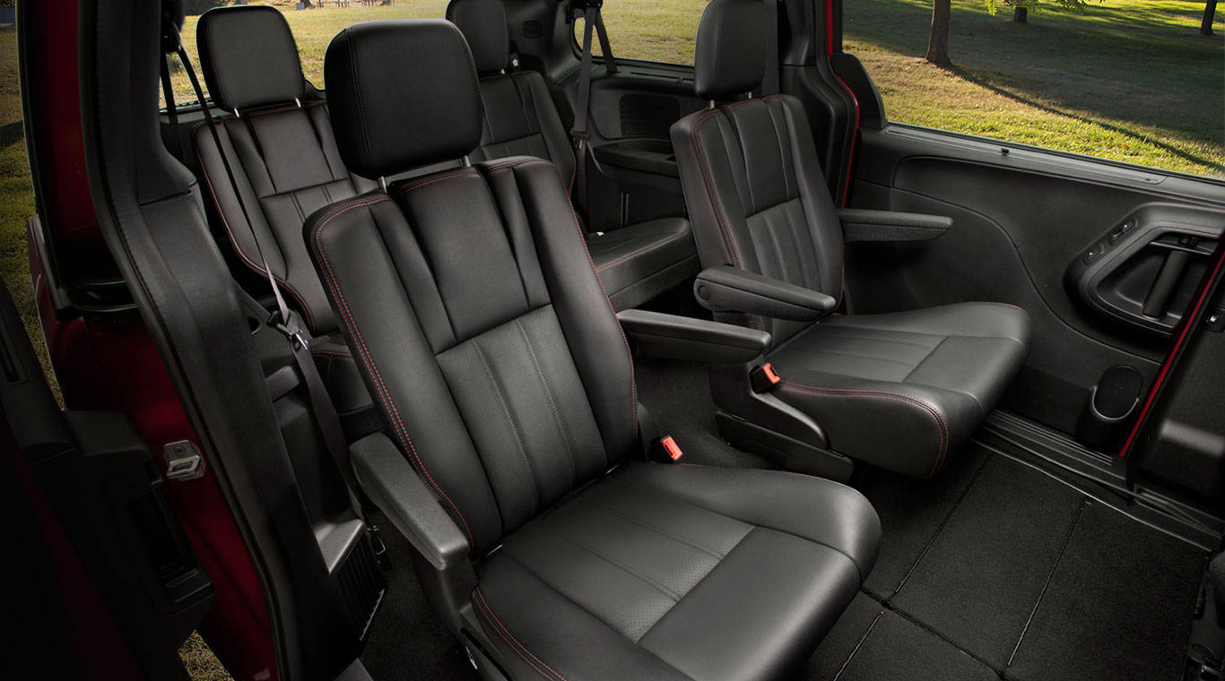 Dodge Caravan 2015 Interior