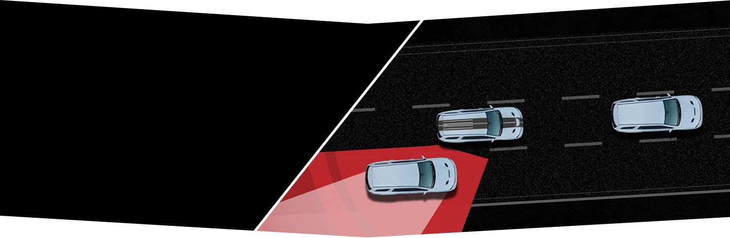 Una ilustración de una Dodge Durango 2022 con un haz sensor emanando en diagonal desde el lateral para avisarle al conductor que tiene un vehículo detrás en el carril siguiente.