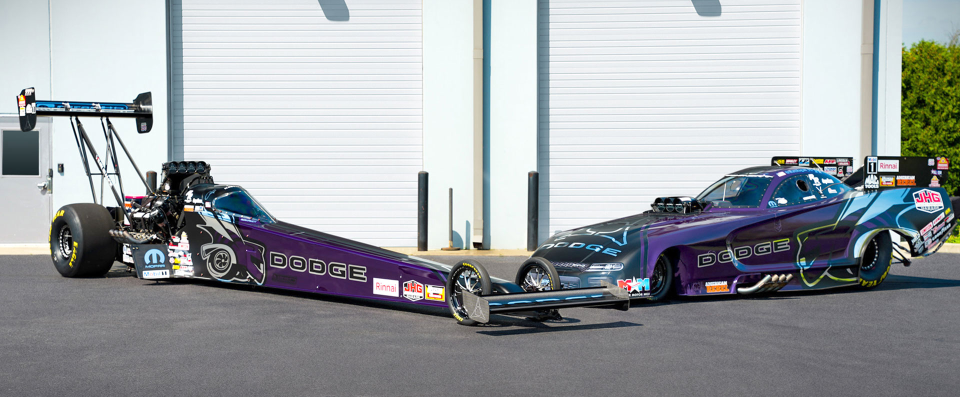 Imágenes para Stewart, Hagan y Pruett revelan el nuevo TSR Dodge Charger Super Bee, con librea temática en Purple Haze, que se dirigirá a la competencia Dodge NHRA Great Lakes Nationals en Michigan